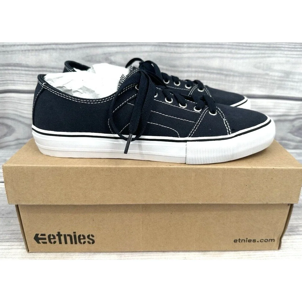 ETNIES RLS CANVAS SKATE SHOES Women's Size 6.5 NAVY BLUE  NEW IN BOX!!‎